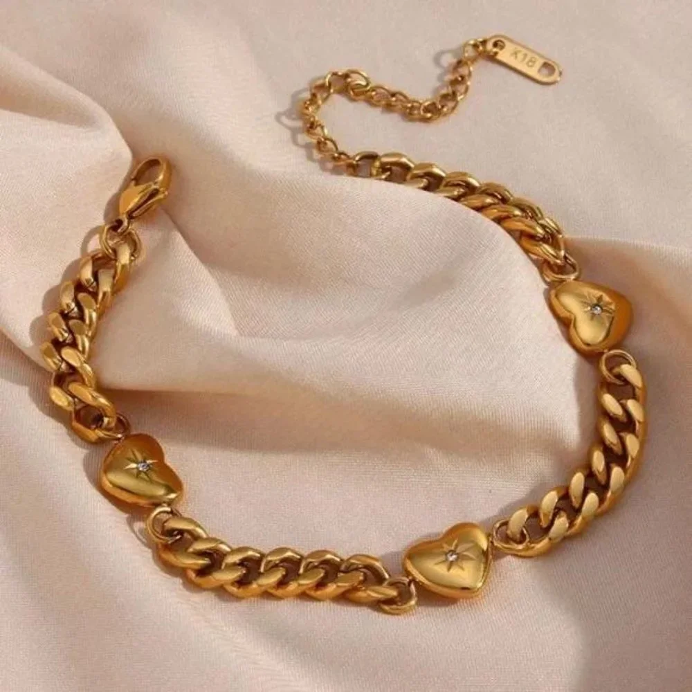 New 18K Gold Cuban Link Chain Heart Charm Bracelet, NICE BRACELET, CUTE BRACELET - Picture 2 of 7
